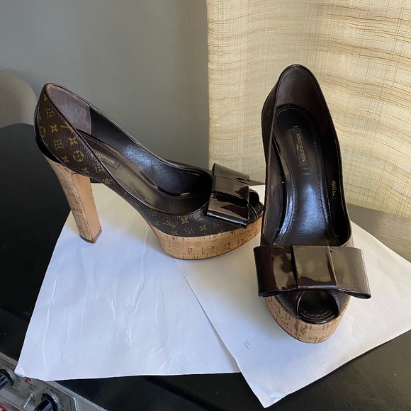 Louis Vuitton brown leather monogram platforms pumps heels clog 38 slides sandal - Picture 1 of 8